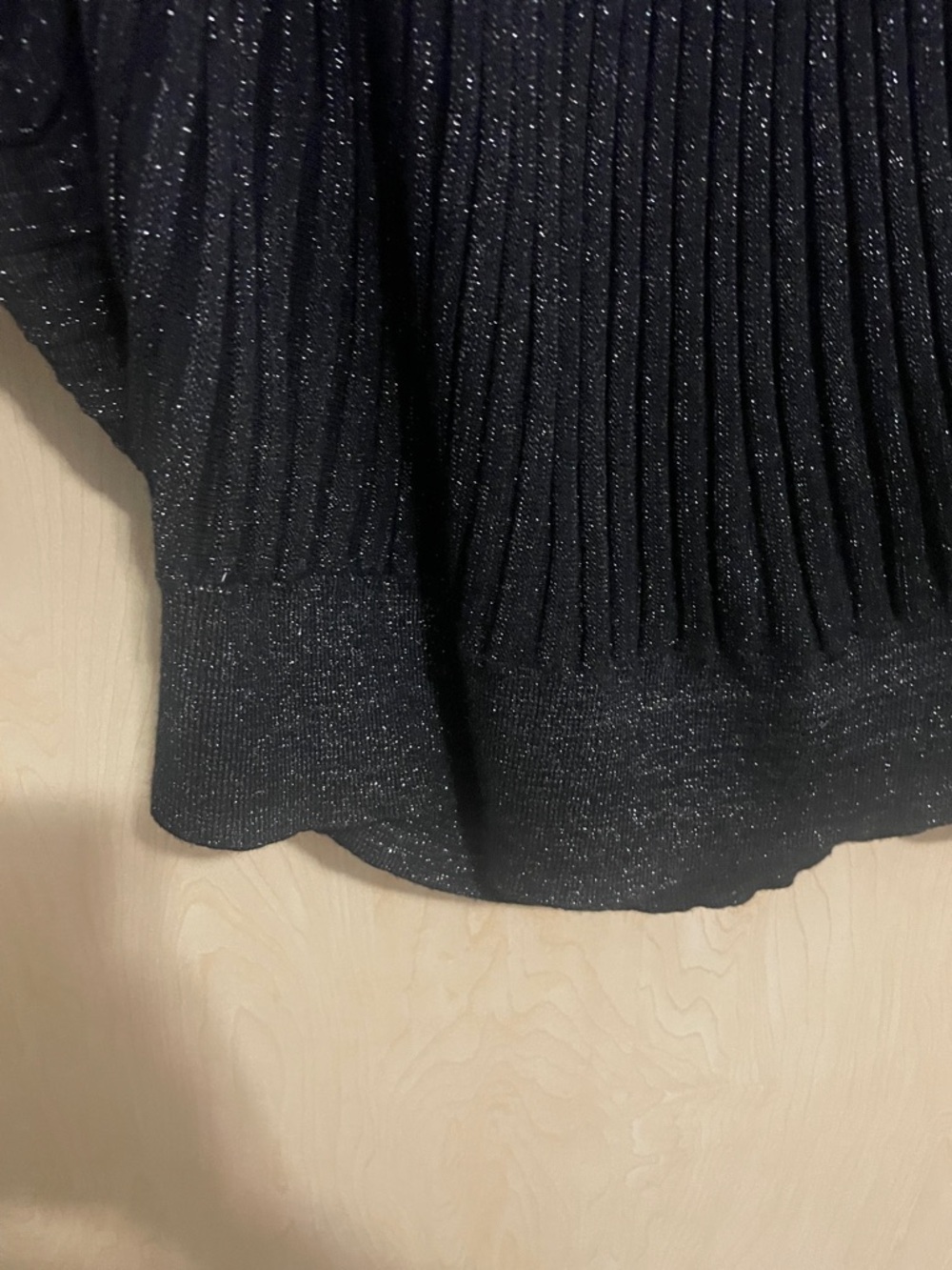 Jennifer Lopez Black Shimmery Pleated Batwing Sweater XL - Picture 7 of 9